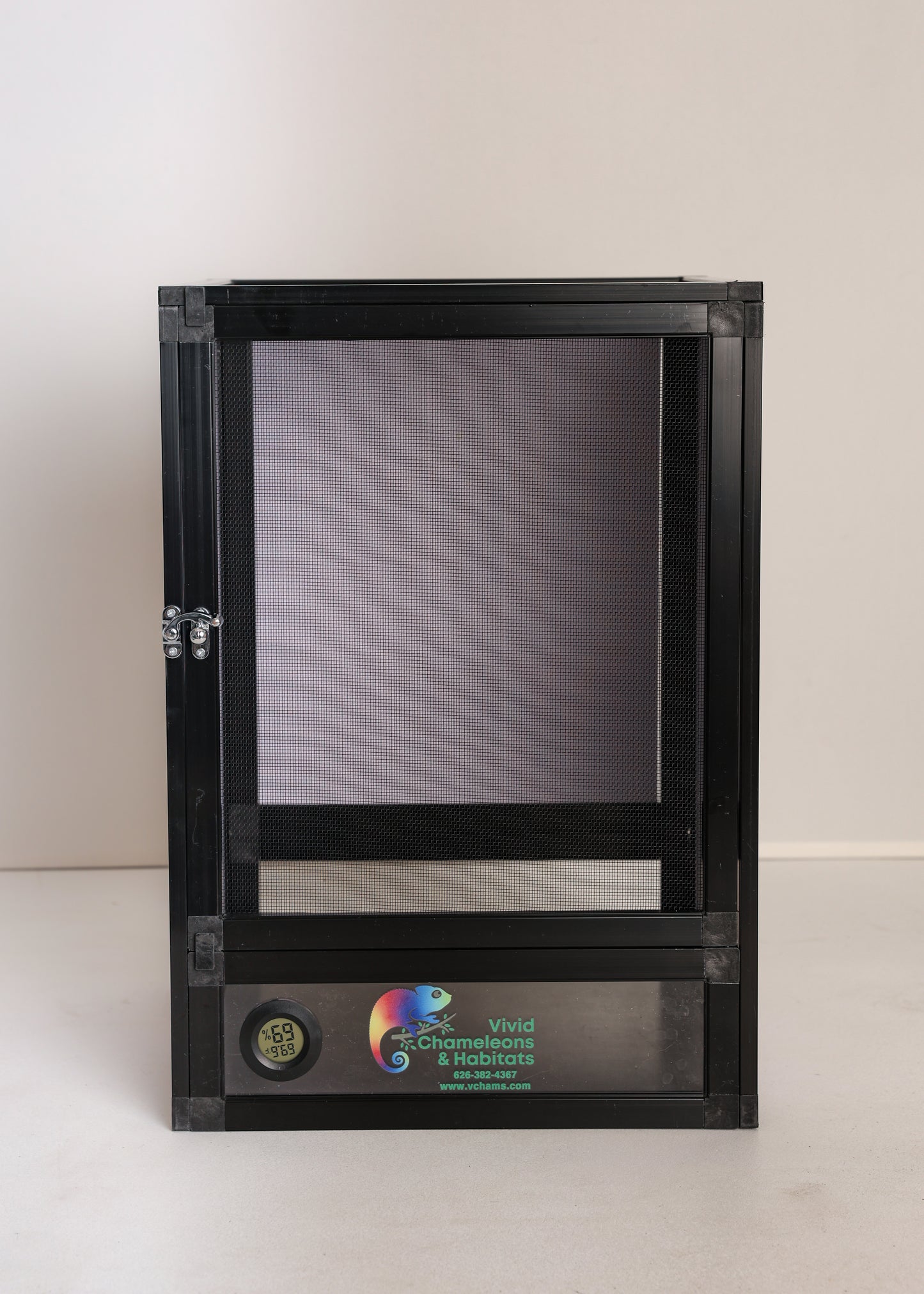 Size 12: 12"x12"x18" All-In-One Essential Baby Chameleon Kit