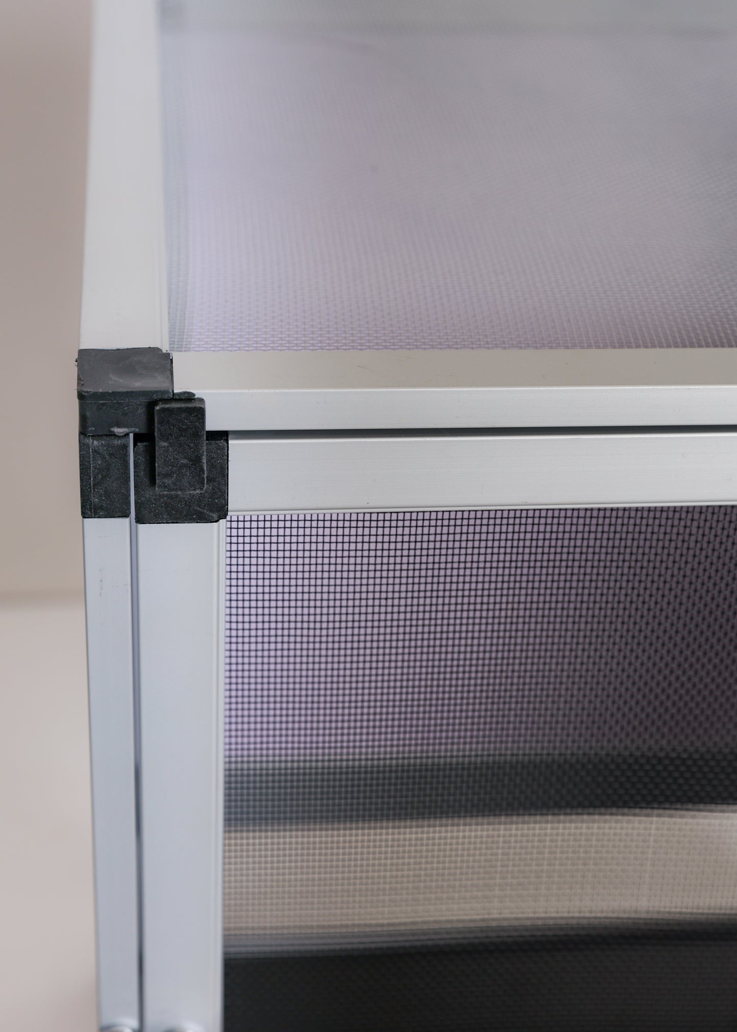 Size 18: Chameleon Hybrid Enclosure,18"x18"x32"